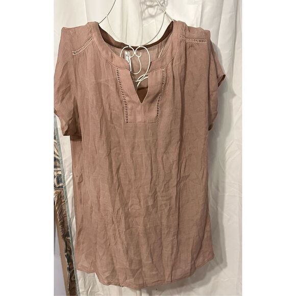 NEW WITH TAGS PercSeption Women TAN PINKISH  Short Sleeve BLOUSE 2X - Picture 1 of 4